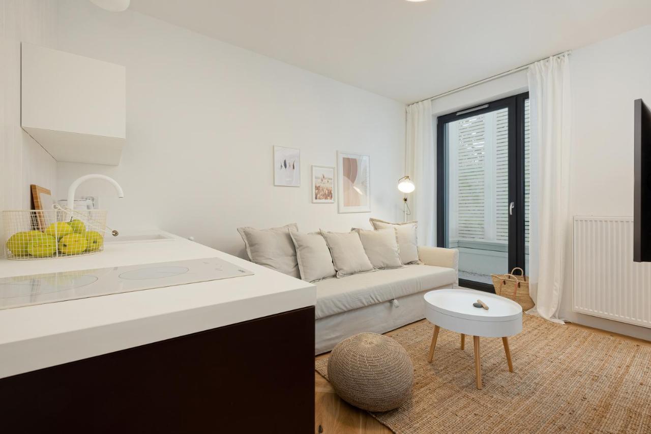 Lovesea Apartments Rewal Bagian luar foto