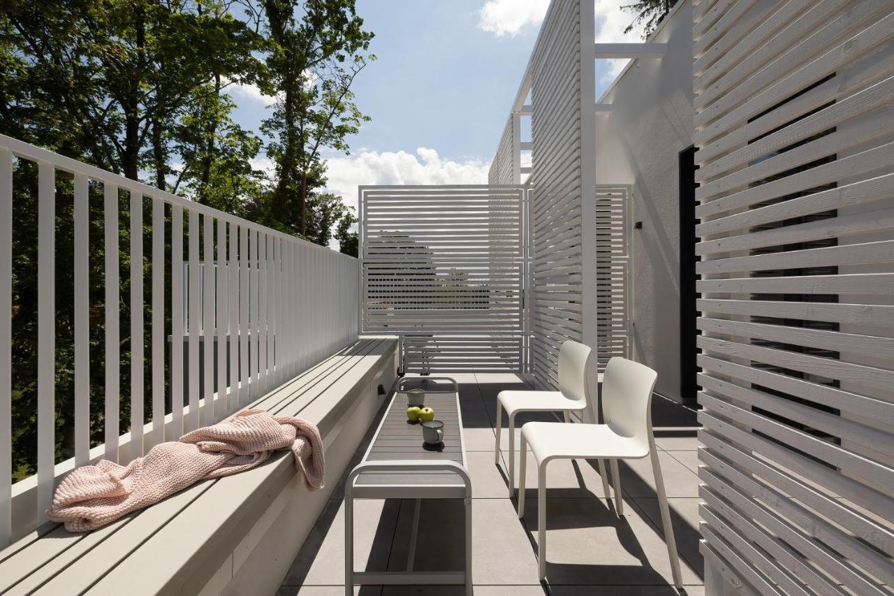 Lovesea Apartments Rewal Bagian luar foto